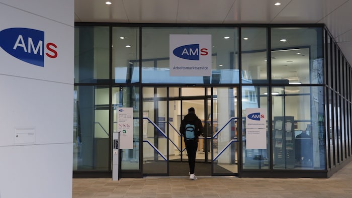 Besonders junge Menschen sind von Arbeitslosigkeit betroffen.